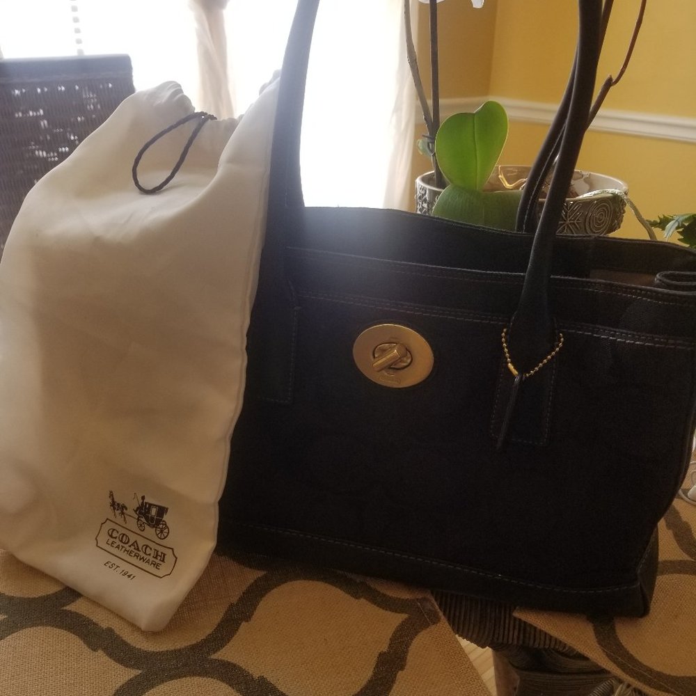 Coach Signature Jacquard CC Handbag